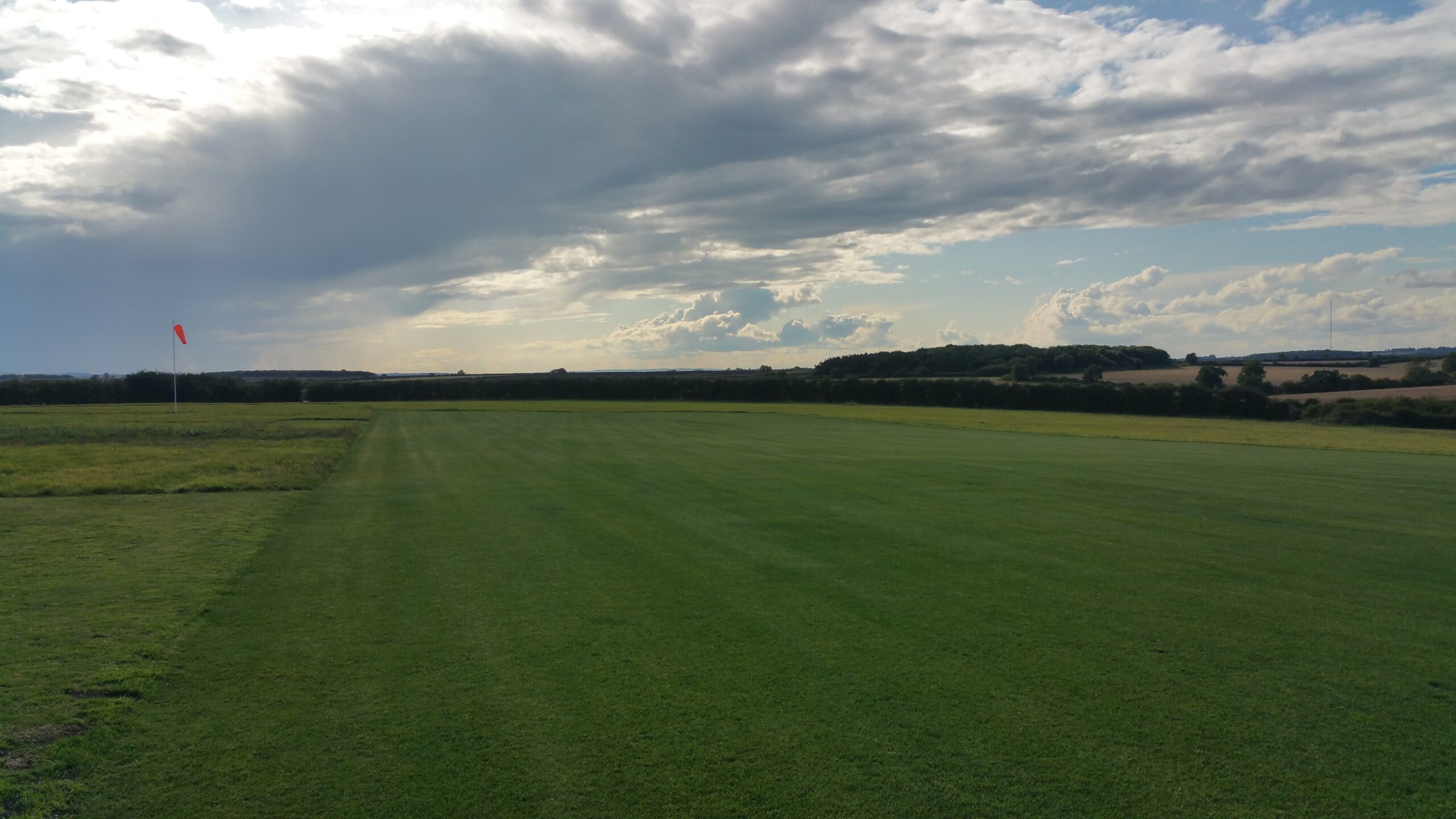 The-main-runway-freshly-cut-and-washed-ready-for-the-Scale-competition.